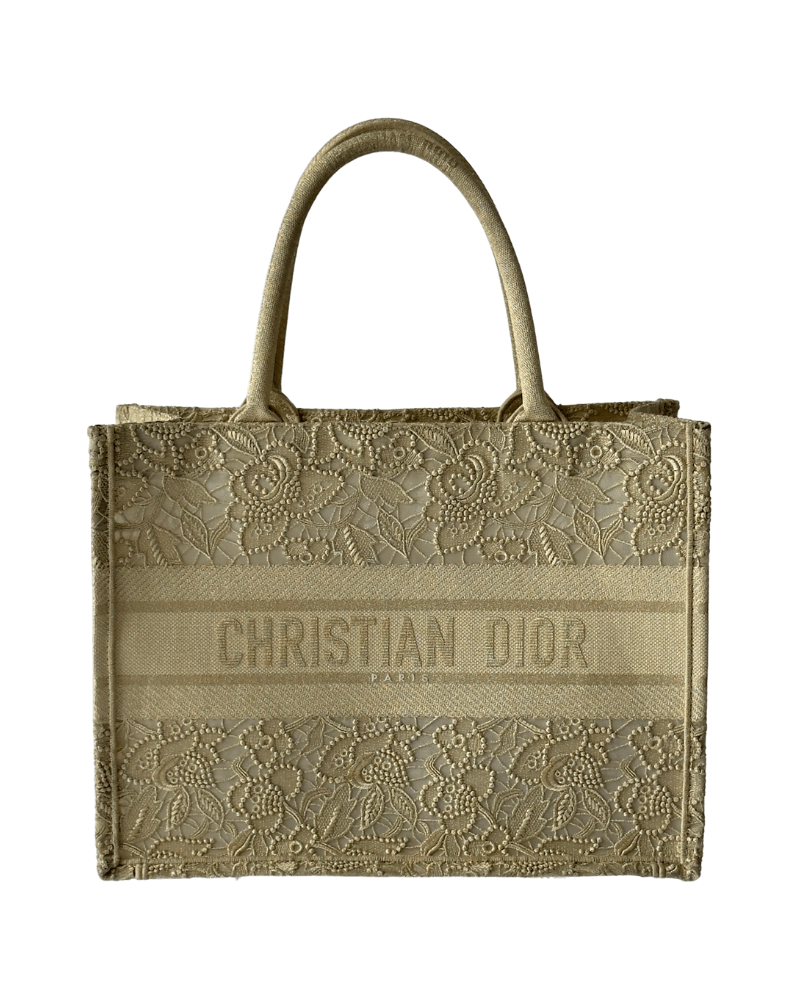 Dior Signature Book Large 2023