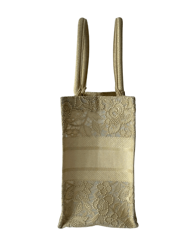 Dior Signature Book Large 2023