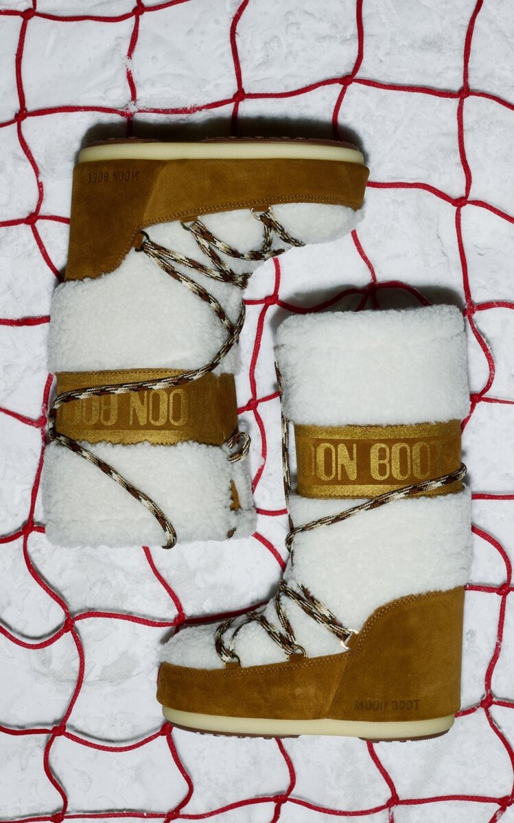 Moon Boot Icon Shearling Boots