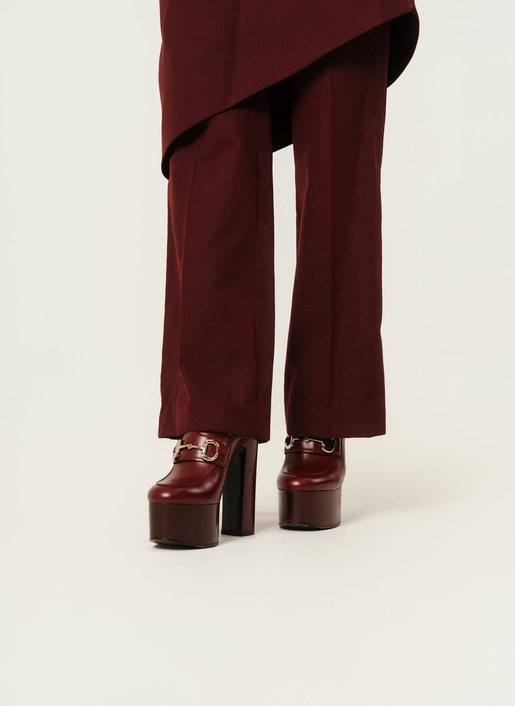 Gucci Womens Plataform Mule With Horsebit in Rosso Ancora Leather Size 36/5