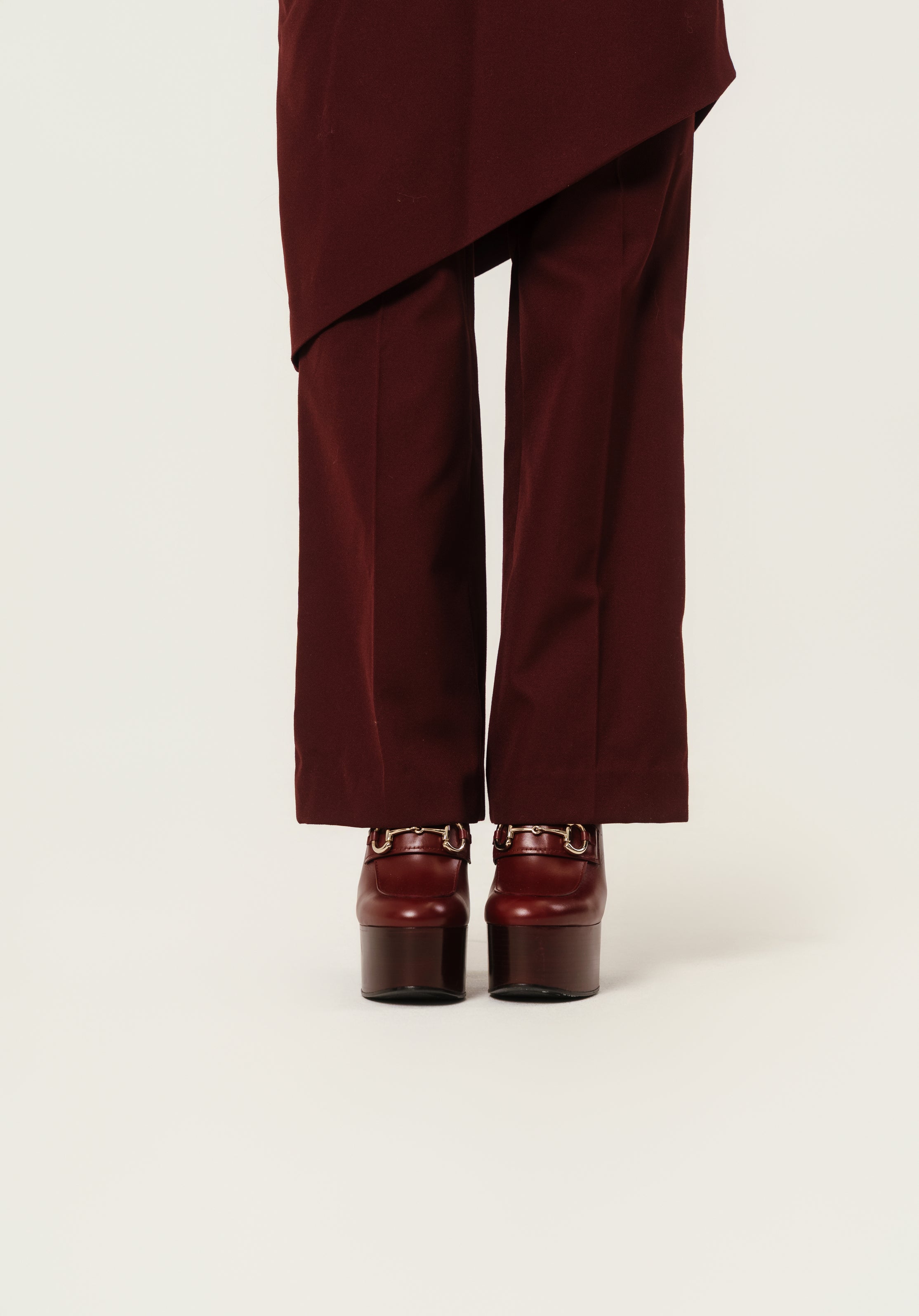 Gucci Womens Plataform Mule With Horsebit in Rosso Ancora Leather Size 36/5