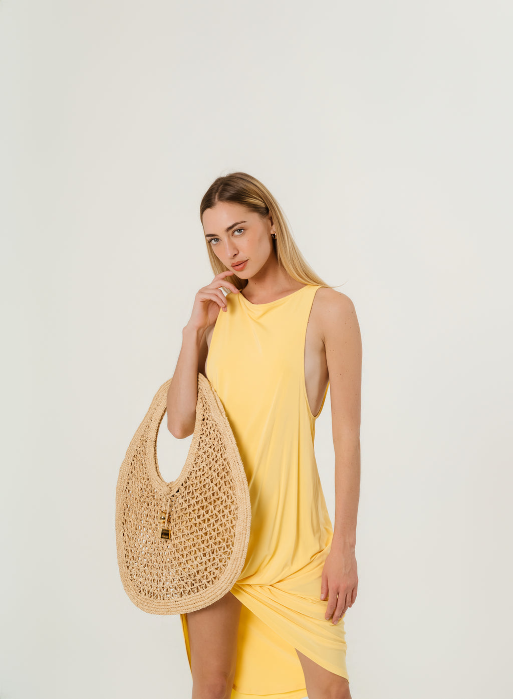 Jacquemus The Spiaggia Round Bag