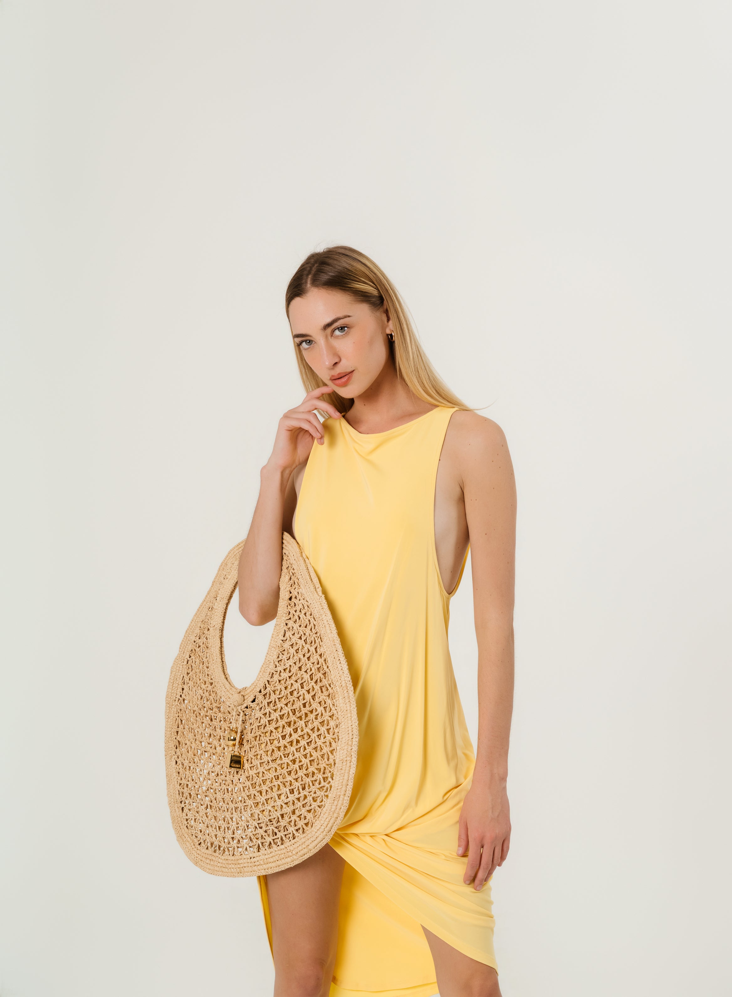 Jacquemus The Spiaggia Round Bag