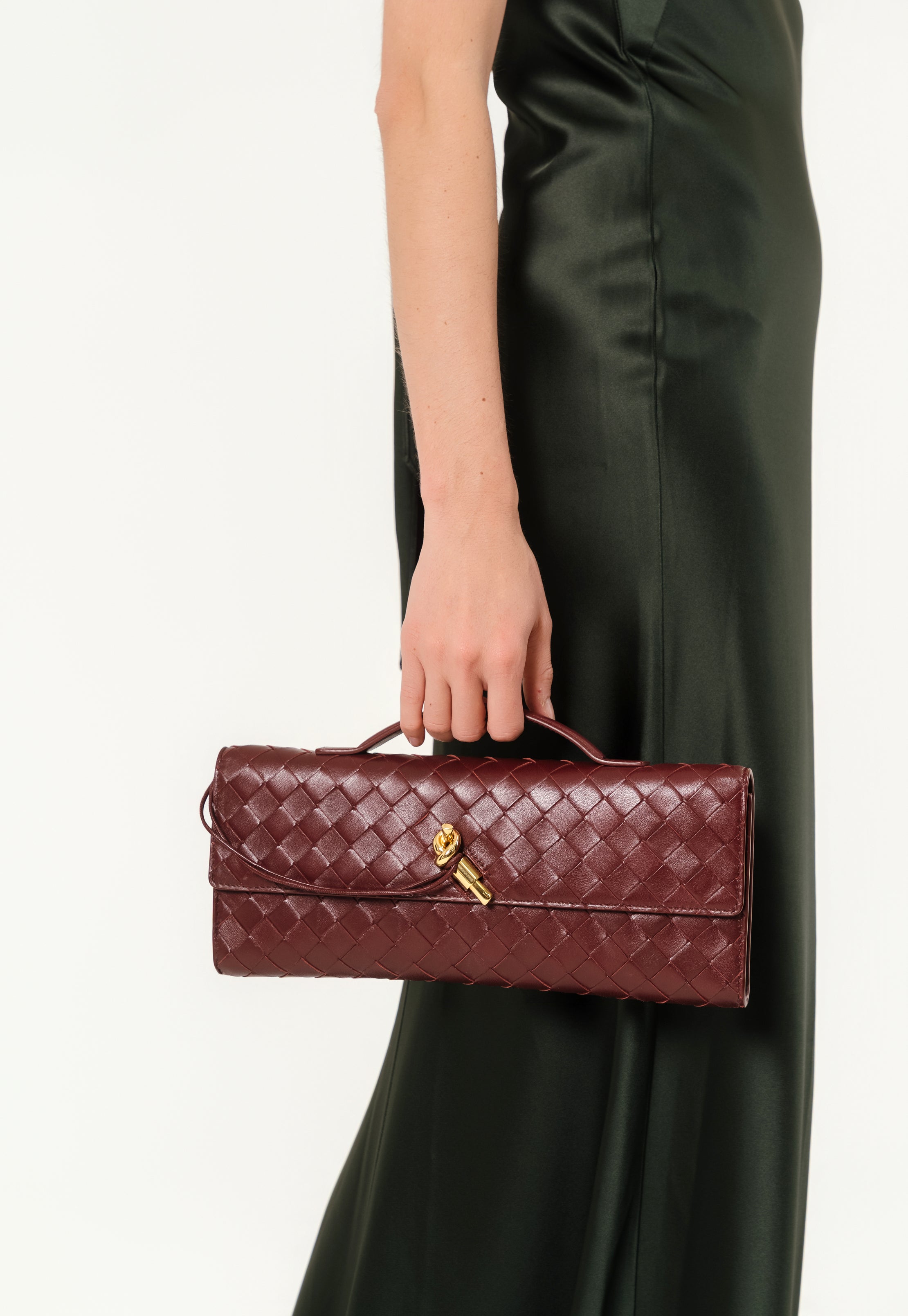 Bottega Venta Nappa Intrecciato Long Andiamo Top hnadle Clutch Barolo